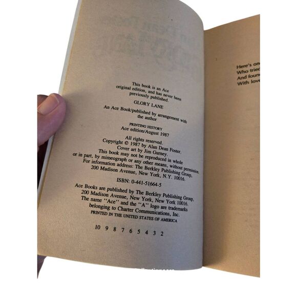 Glory lane by Alan Dean Foster - ace science fiction - isbn 0441526645 - Picture 6 of 7